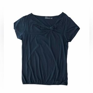 The Limited Front-Knotted SS Shirt